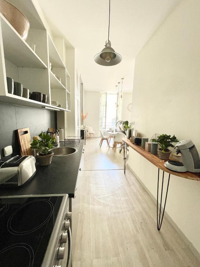 Jungle Nomads Apartamento Poitiers Exterior foto